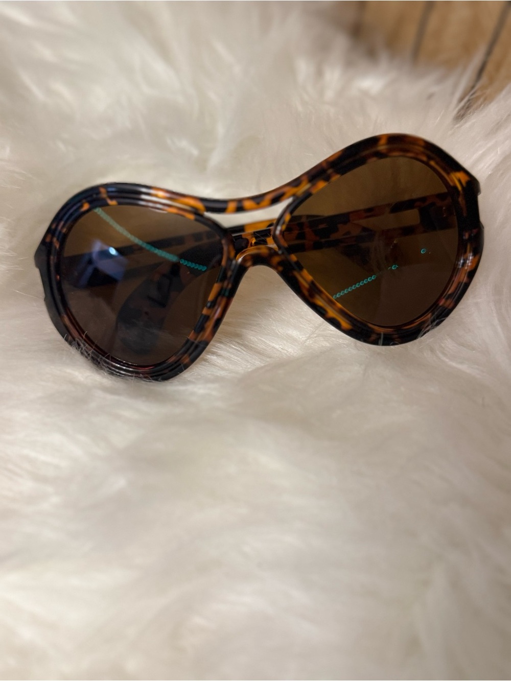 Tortoiseshell Oversized Women's Sunglasses - Brown Lenses